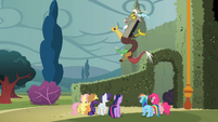 Discord 'Good luck, everypony' S2E01