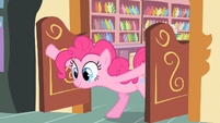 Pinkie Pie here I am S2E13