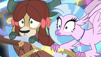 Yona and Silverstream feel ground shake S9E3