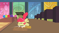 Apple Bloom's chin hits the floor S2E06