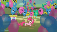 Balloons gathering around Pinkie S2E01