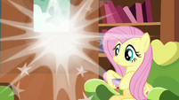 Discord poofs out of Fluttershy's house again S7E12