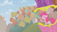 Pinkie Pie announcing from a hot air balloon S1E13