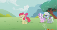 S02E06 Apple Bloom odchodzi od zdziwionych koleżanek