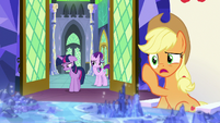 Applejack "gonna take offense to that" S8E2