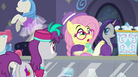 Hipster Fluttershy doesn't want to help S8E4