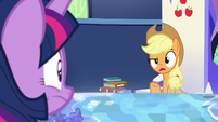 Applejack "they did what now?" S7E25