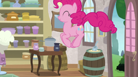 Pinkie bounces into the bakery supply shop S8E3