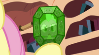 Spike's reflection on the gem S3E11 (Promo)