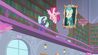 Clover the Clever's portrait comes to life S8E15