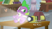 Spike marveling at his new wings S8E12