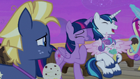 Star Tracker looking at Twilight and her family S7E22