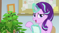 Starlight "a little more hoof-holding" S9E20