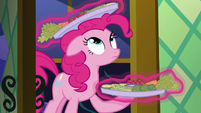 Pinkie's snacks levitated by Twilight S5E19