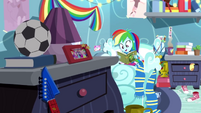 Rainbow Dash reading Daring Do in her room SS12