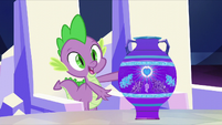 Spike --this is going to be a royal Crystalling-- S6E1