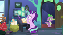 Starlight pretending to be deep in thought S6E21