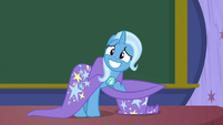 Trixie looking embarrassed again S8E15