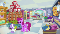 Twilight, Spike, and Flurry enter the toy store S7E3