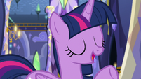 Twilight Sparkle "baking with Pinkie Pie" S6E21