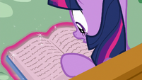 Twilight Sparkle reading a spell book S8E18