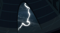 Lightning strikes S6E2