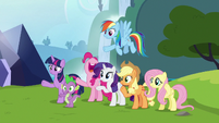 Mane Six and Spike wave goodbye to Starlight Glimmer S6E25