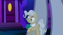 Mayor Mare backs up into giant Derpy S5E13