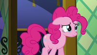 Pinkie enters the throne room hesitantly S5E19