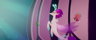 Queen Novo watching the seapony party MLPTM