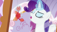 Rarity "my mane wasn't made to support" S6E22