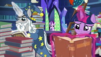 Starlight joins Twilight and Star Swirl in the library S7E26