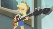 Applejack playing bass solo EG2