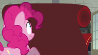 Giant red carpet unfurls toward Pinkie S9E14