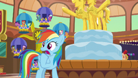 Rainbow Dash gasping in worry S8E5