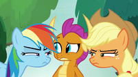 Rainbow and Applejack glaring at each other S8E9