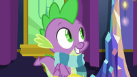 Spike wearing his new scarf S8E24