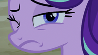 Starlight Glimmer cracks one eye open S6E25