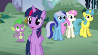 Twilight gasps happily S5E12