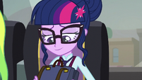 Twilight unzipping her backpack EG3