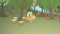 Applejack bucking a tree S1E04