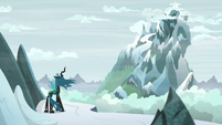 Chrysalis nearing the mountain's peak S9E8