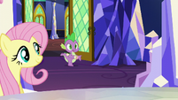 Spike enters the throne room S6E1