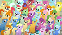 Townsponies behold Twilight's rainbow wings MLPRR