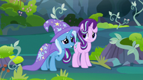 Trixie touched by Thorax's story S7E17