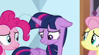 Twilight Sparkle feeling desperate S9E2