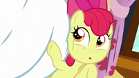 Apple Bloom points at Bulk Biceps S6E4