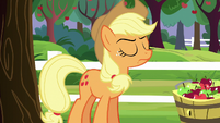 Applejack "yup!" S6E22