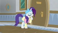 Rarity "ah-ah" S8E16