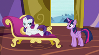 Rarity "between crystal gem crevasses" S9E19